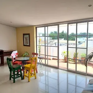Luminoso Con Balcon , Cali Colombia